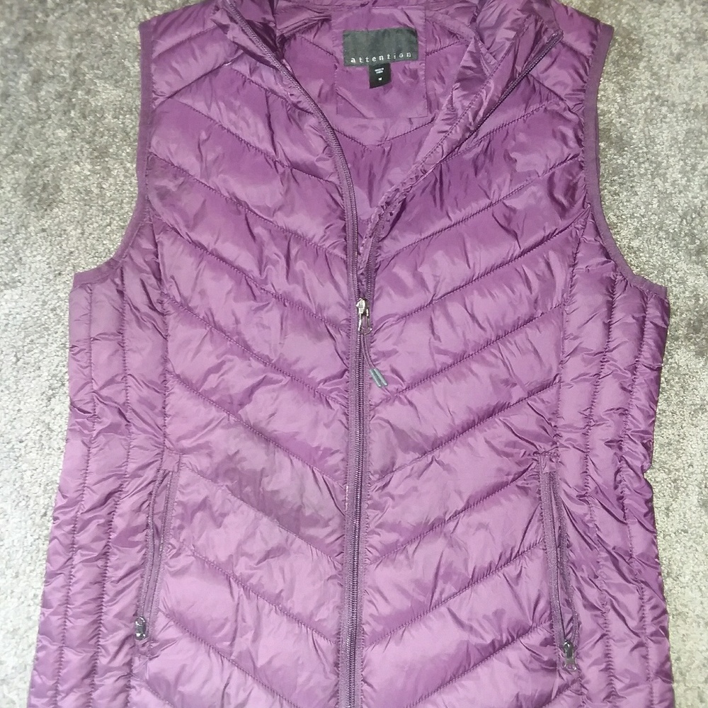 Attention vest